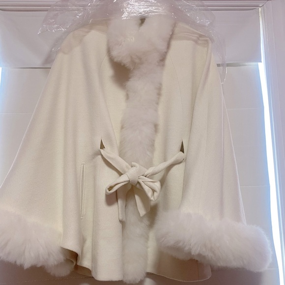 Cream Alpaca Poncho (cruelty free)